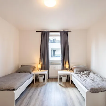 Easystay24 - Kleine, Aber Feine In Muelheim Apartamento *