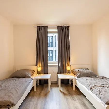 Easystay24 - Kleine, Aber Feine In Muelheim * Mülheim an der Ruhr